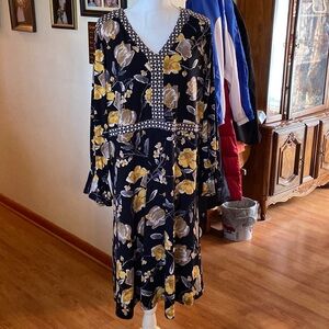 Pretty black dress with floral design